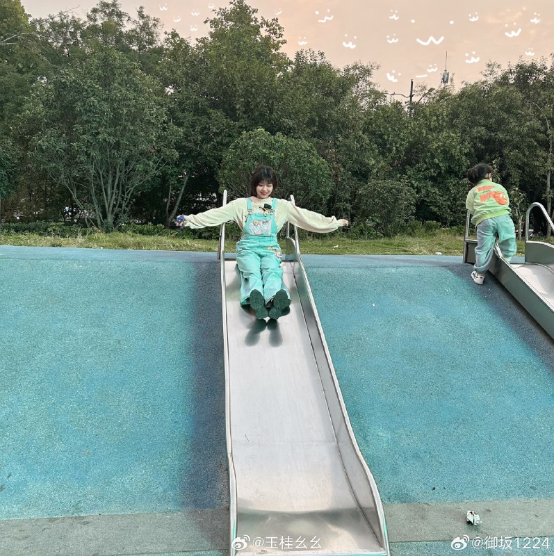 #微博评论回复 左边还是右边被回复的评论 22 分钟前 @御坂1224