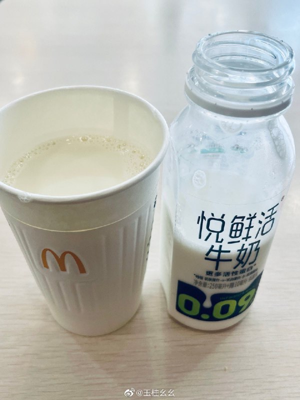 #珈乐魂 #微博评论 豆浆和小牛奶的双赢被评论的微博 🌊47 秒前 属地河南 | 玉桂幺幺