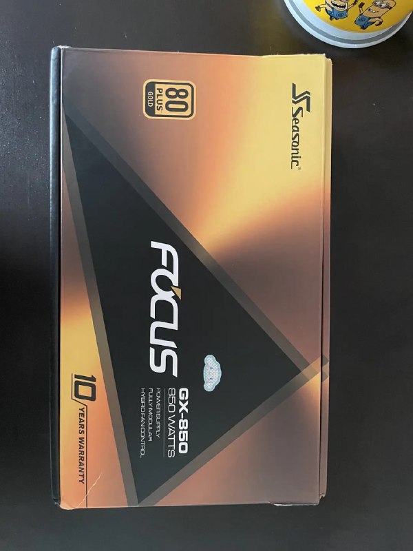 33直播时抽奖邮寄的礼包💕零食大礼包+鼠标垫+巨龙电源包装盒+玉桂狗贴纸cr