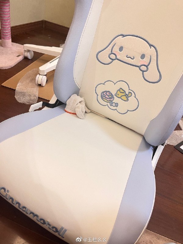 #微博评论 9.可以坐了起码被评论的微博 三松许玉桂幺幺#熬夜啵比# 第一题已知